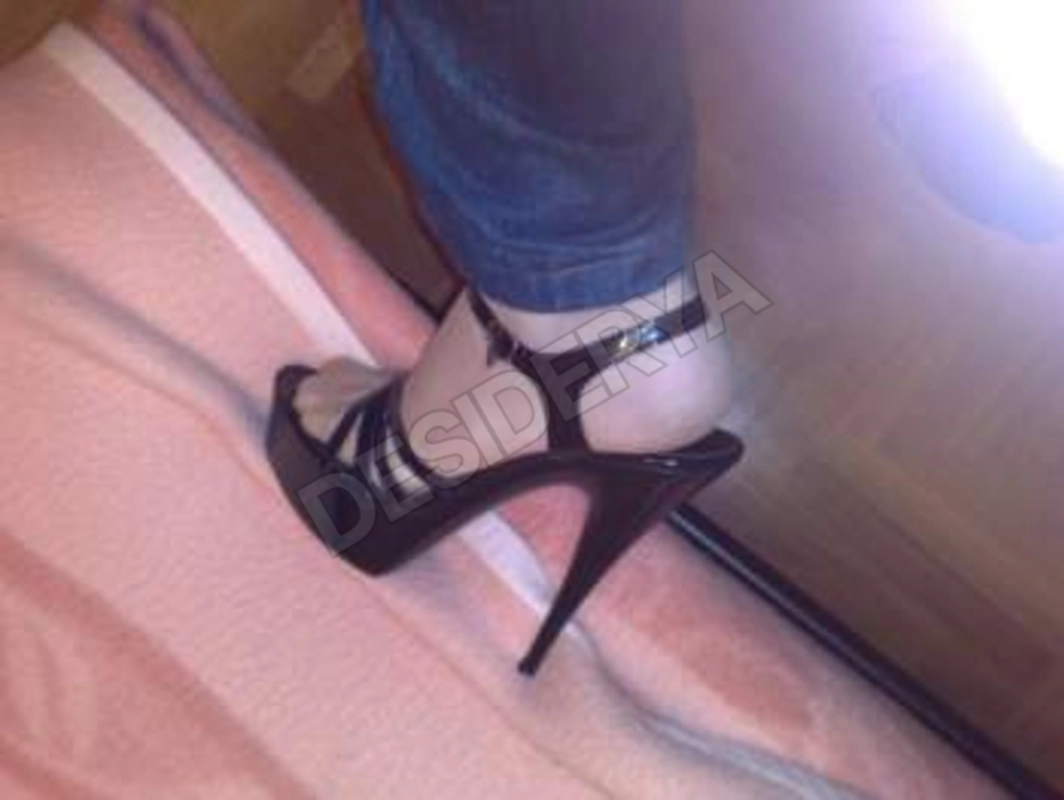 nylonfeet5502230