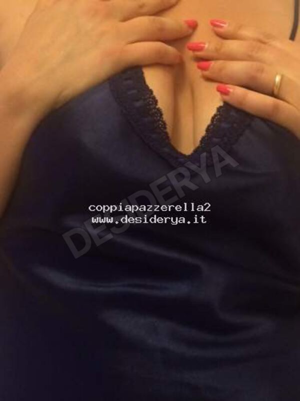 coppiapazzerella25567298
