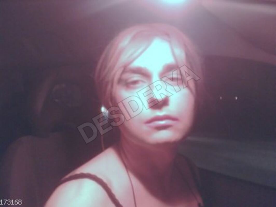 latuafemmina5384881