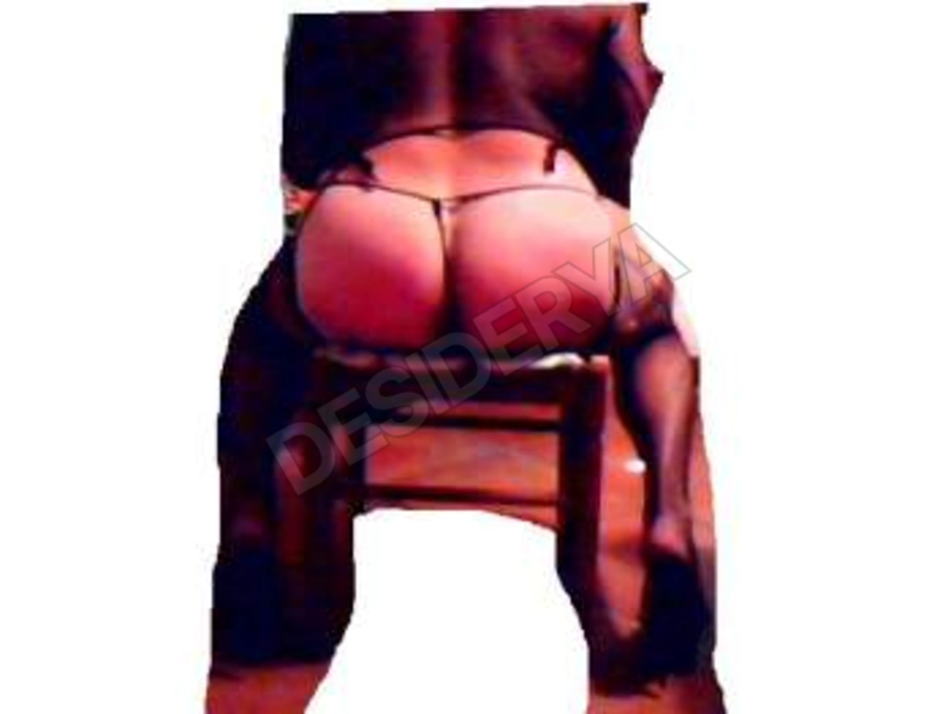 lailatravzoccola5696515