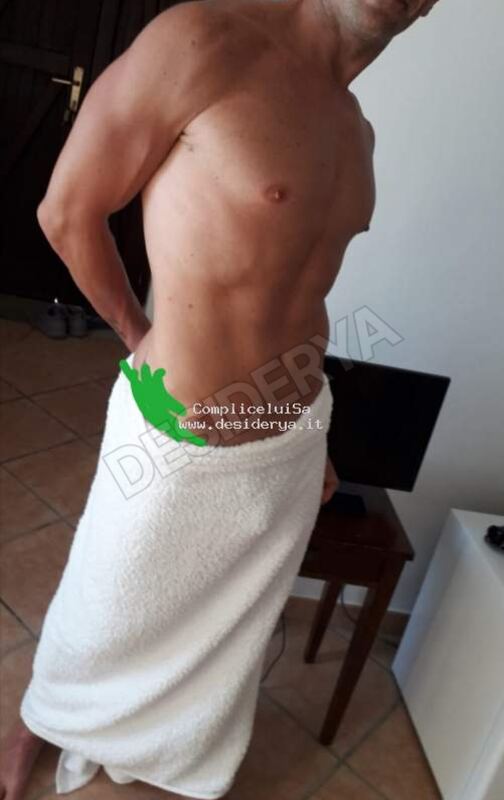 CompliceluiSa5874673