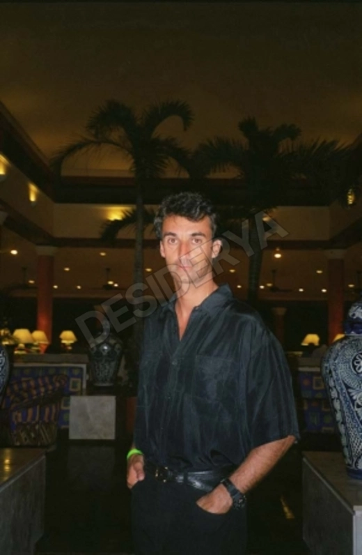 gladio1005277587
