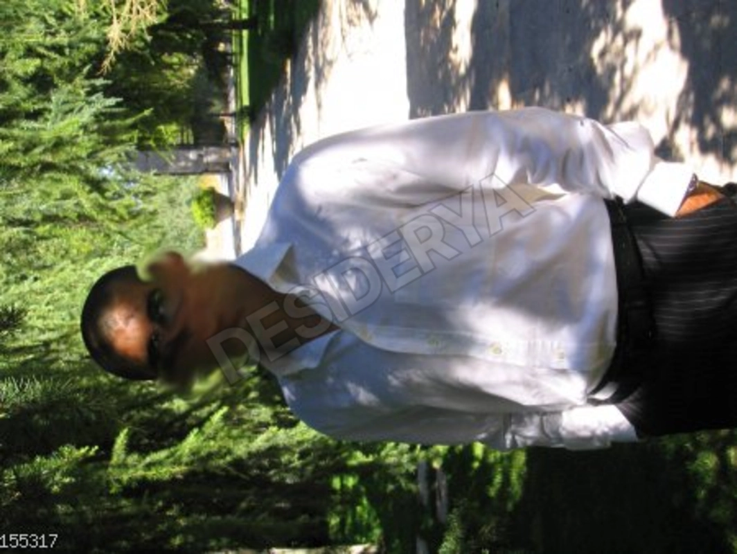 mik83215374127